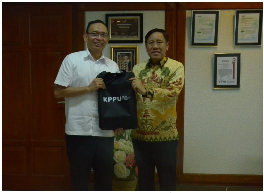 Ketua KPPU Lakukan Kunjungan Kerja di Univeritas Airlangga Surabaya