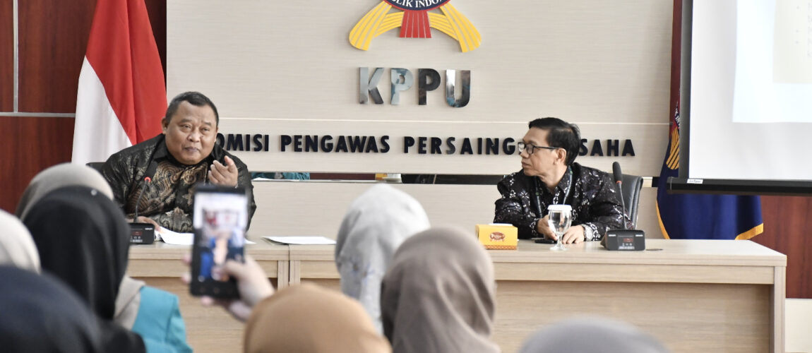 KPPU Terima Kunjungan Mahasiswa FEB Universitas Wahid Hasyim Semarang